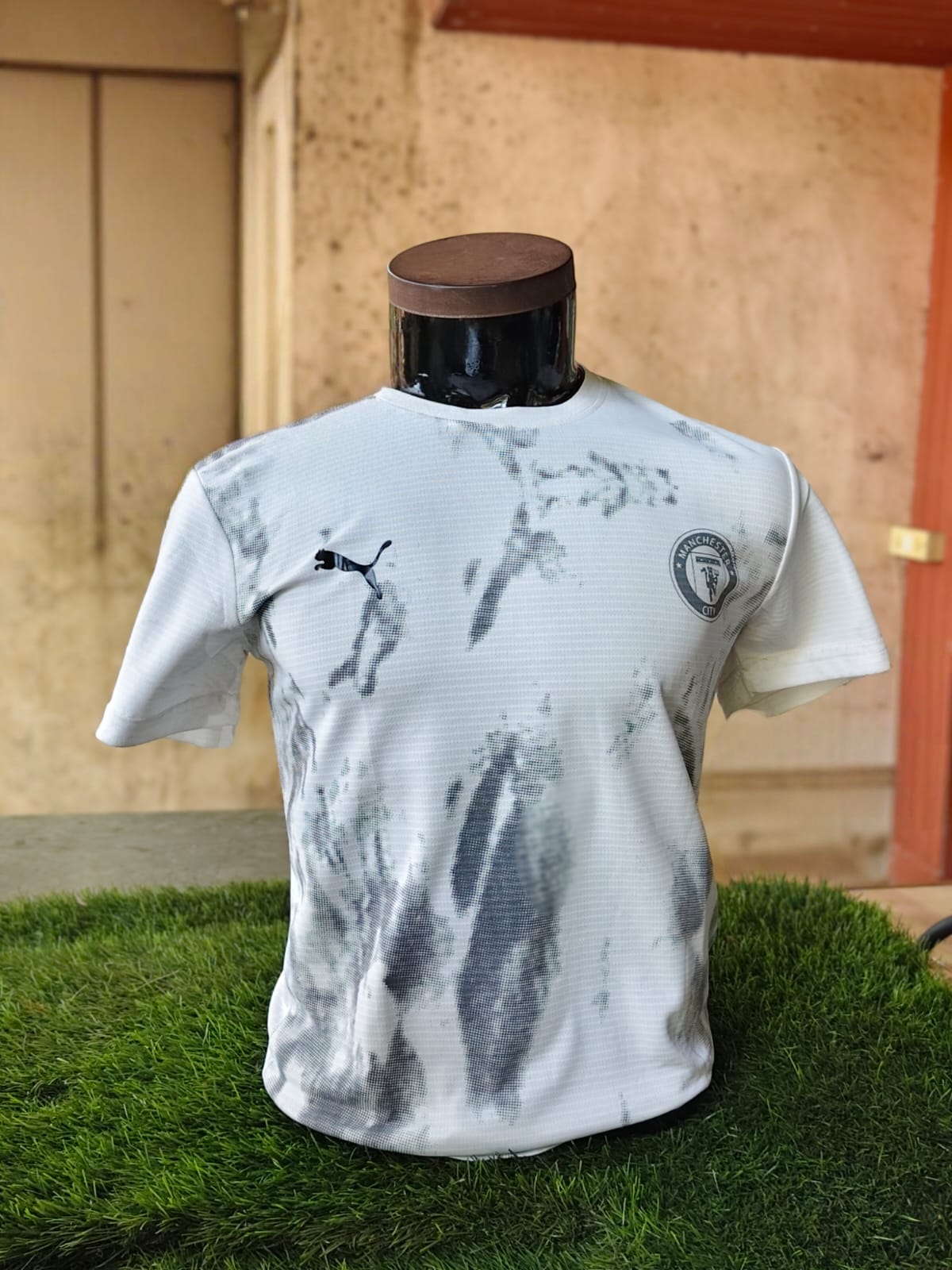 Manchester City Jersey White Puma