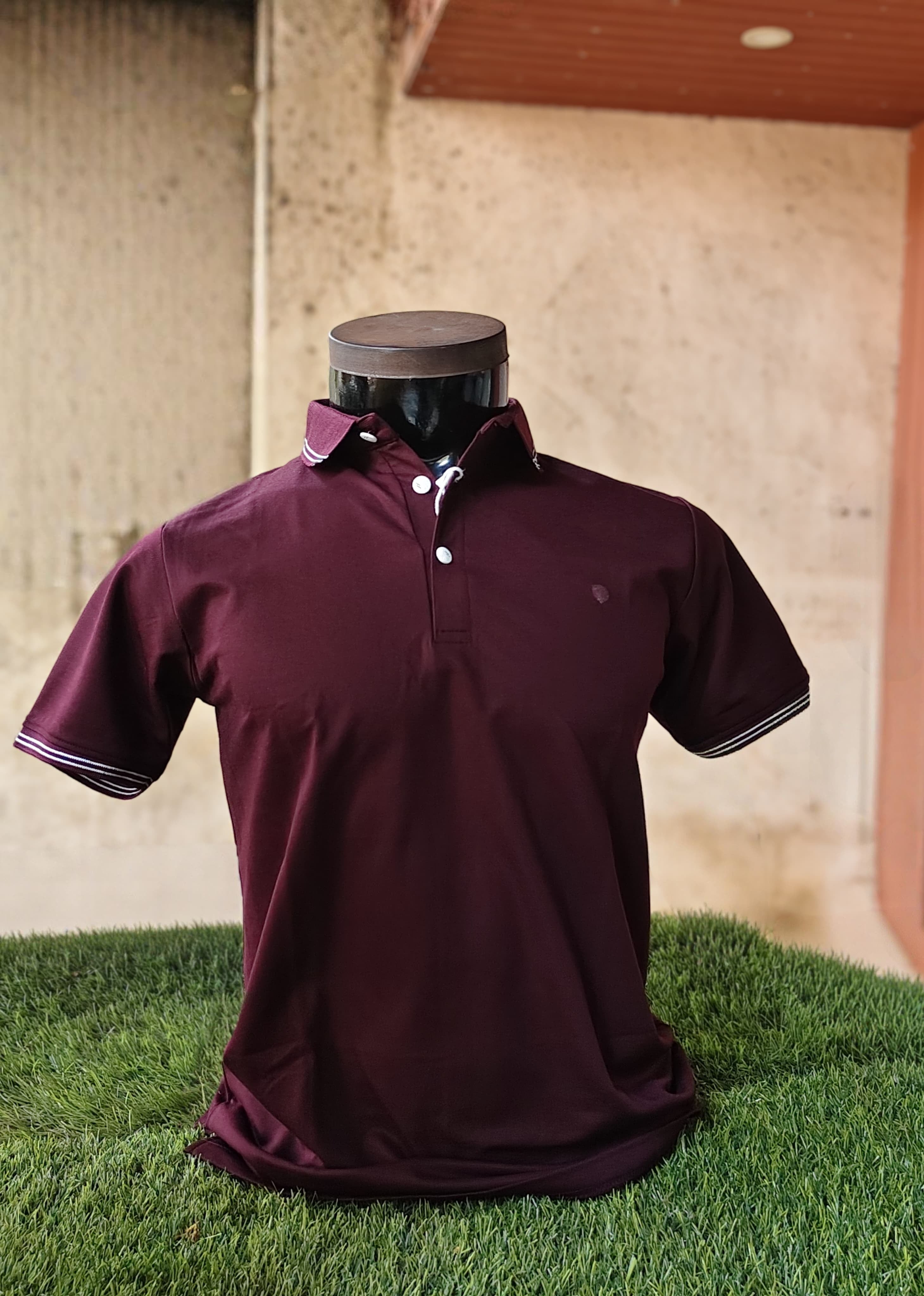 Solid Polos - Wine
